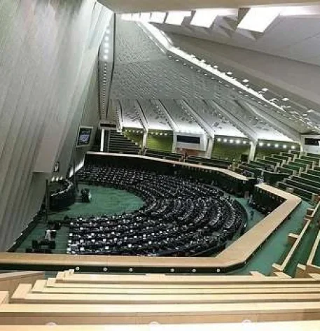 طرح مجلس برای تعیین ضوابط جدید استخدام در آموزش و پرورش